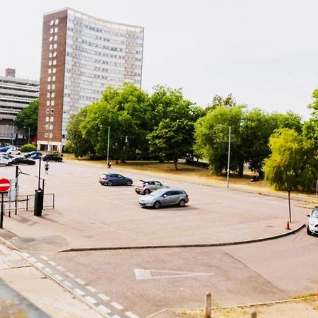 Urban Stylish Apartment - Southend Stays 외부 사진